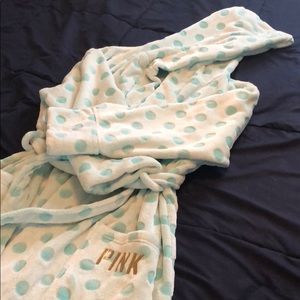 VS PINK Robe, size M